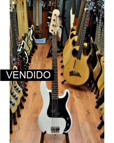 Squier Vintage Modified Precision OW